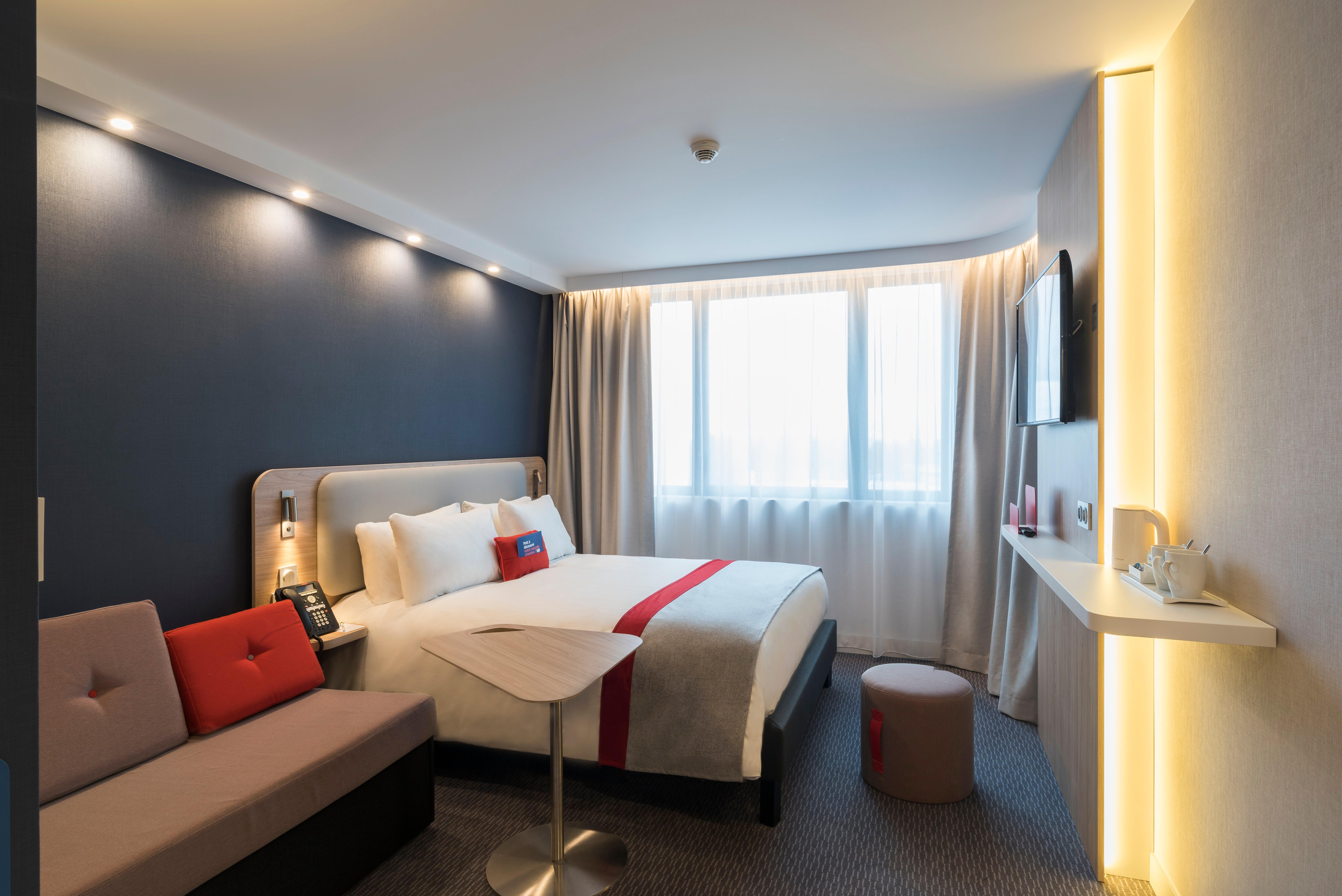 Holiday Inn Express - Paris - Cdg Airport By Ihg Roissy-en-France Kültér fotó